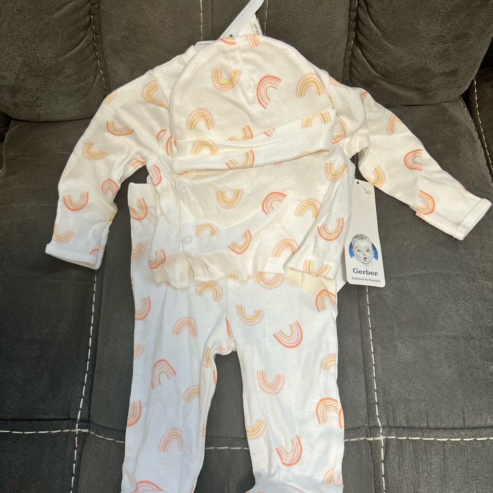 Gerber Baby Rainbow Outfit